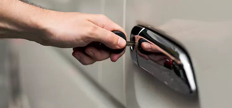 Why Choose Our Auto Locksmith Team in Somerset, MA?